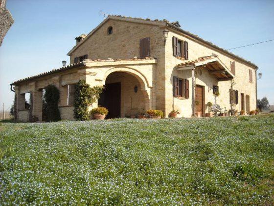 Cascinale La Mimosa Bed and Breakfast Cupramontana Eksteriør billede